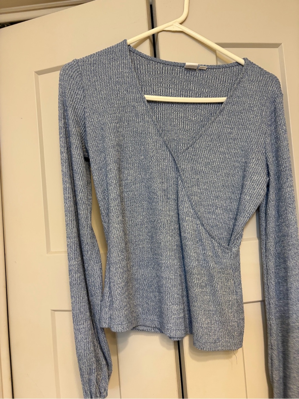 Gap lightweight sweater